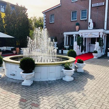 Hotel Bouzid - Laatzen Exterior foto
