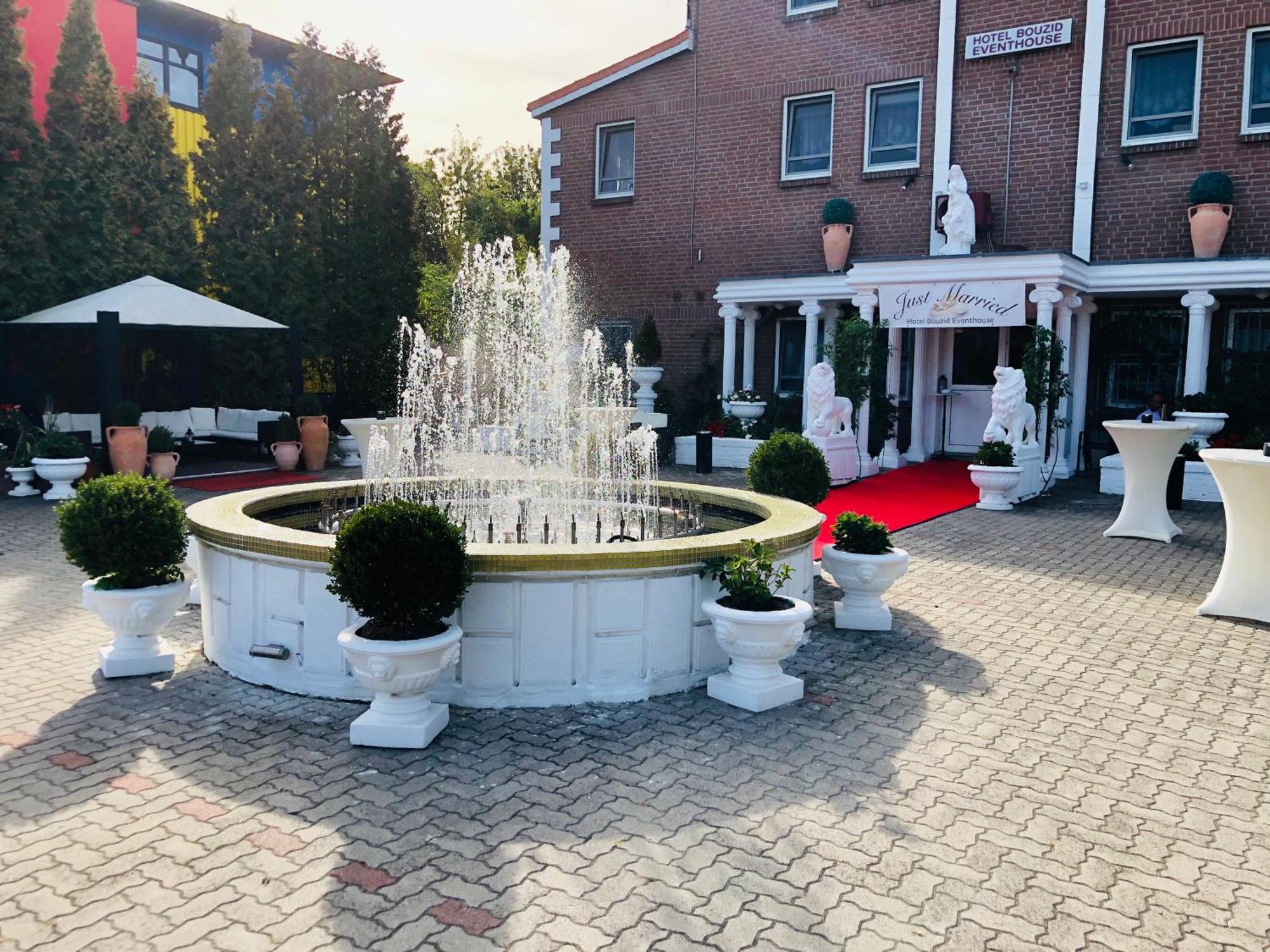Hotel Bouzid - Laatzen Exterior foto